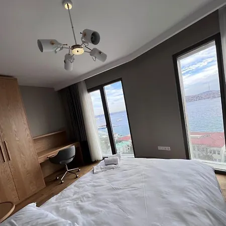 Apartment Flat With Excellent Location And View In Beyoglu *